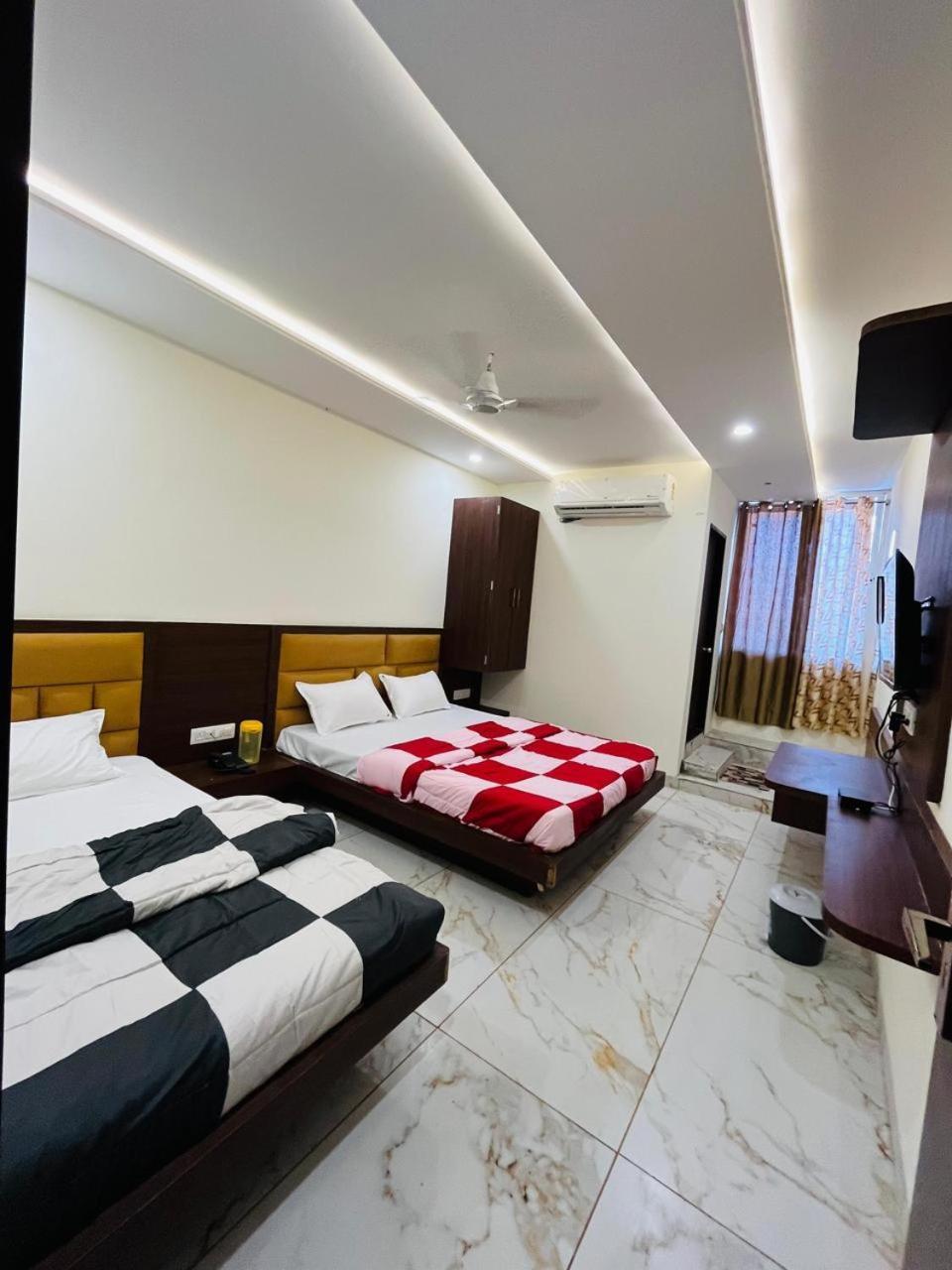 Hotel Prakasham Ujjain Εξωτερικό φωτογραφία
